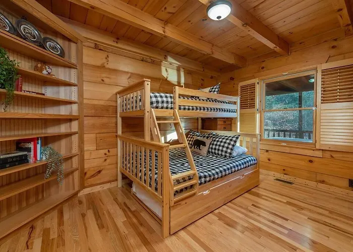 Fully Stocked Cabin Retreat W/ Game Room & Pond!